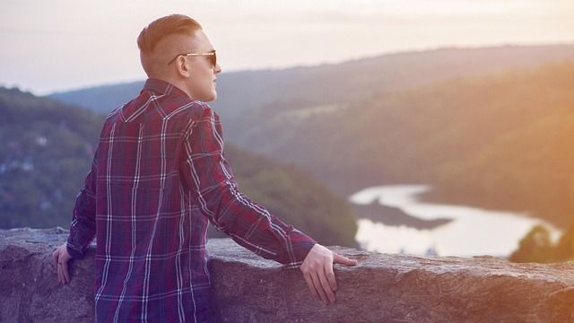 Why are more and more people investing in sustainable and ethical fashion brands?